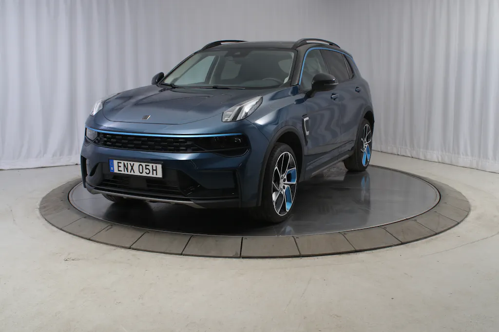 Lynk & Co 01 2022