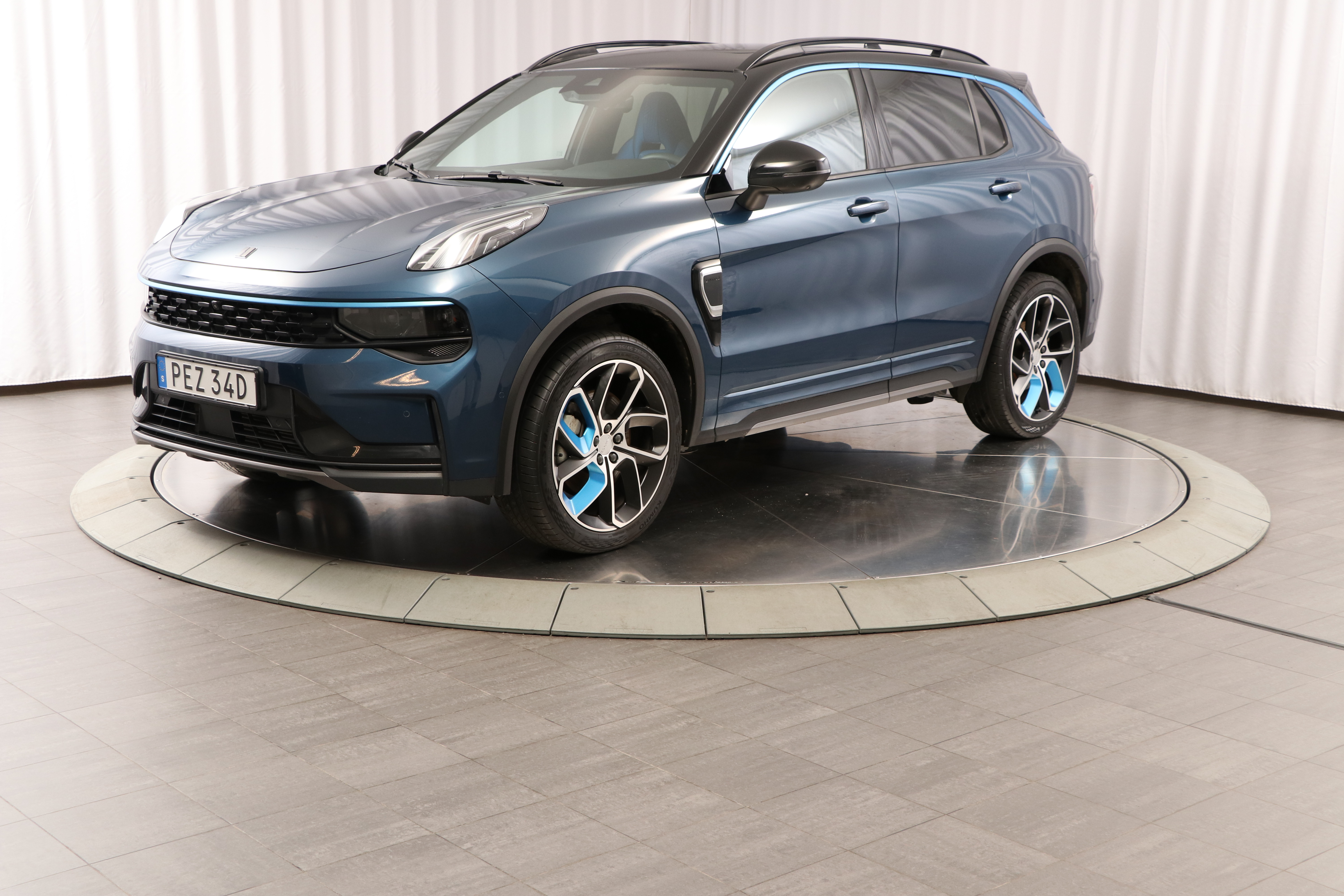 01 PHEV image