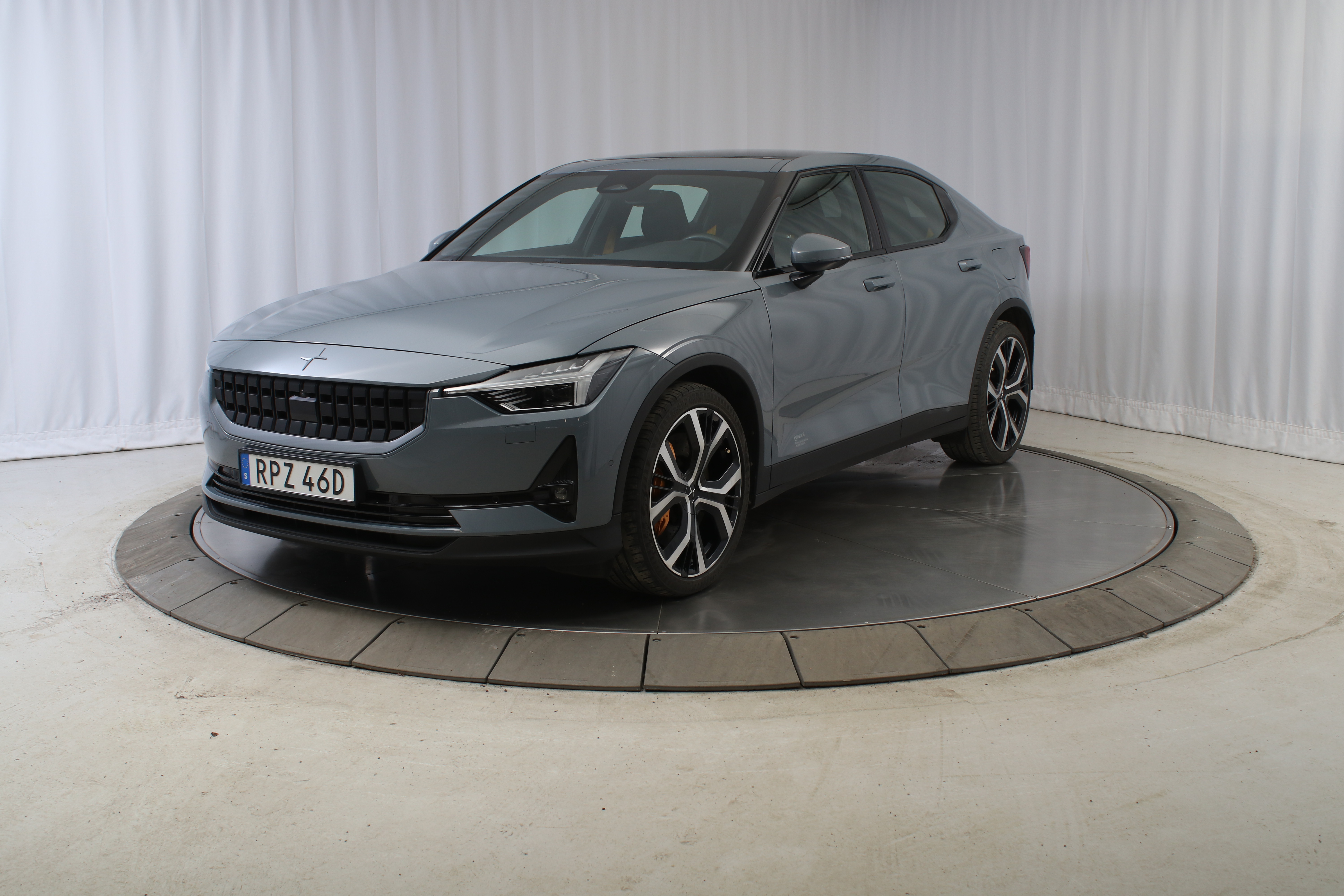 2 Long range Dual motor 78kWh Plus Pilot image