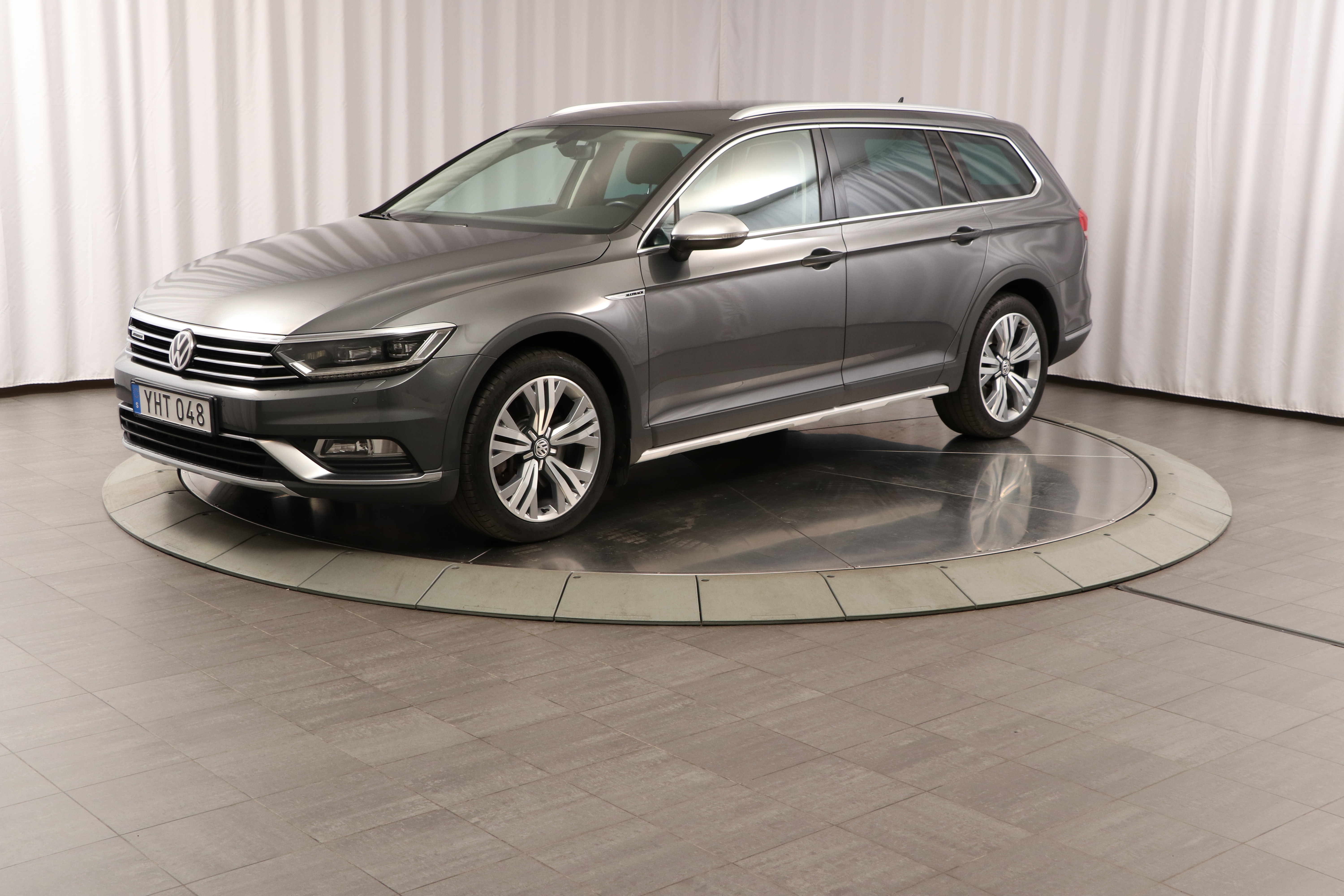 2.0 TDI 4Motion Alltrack image