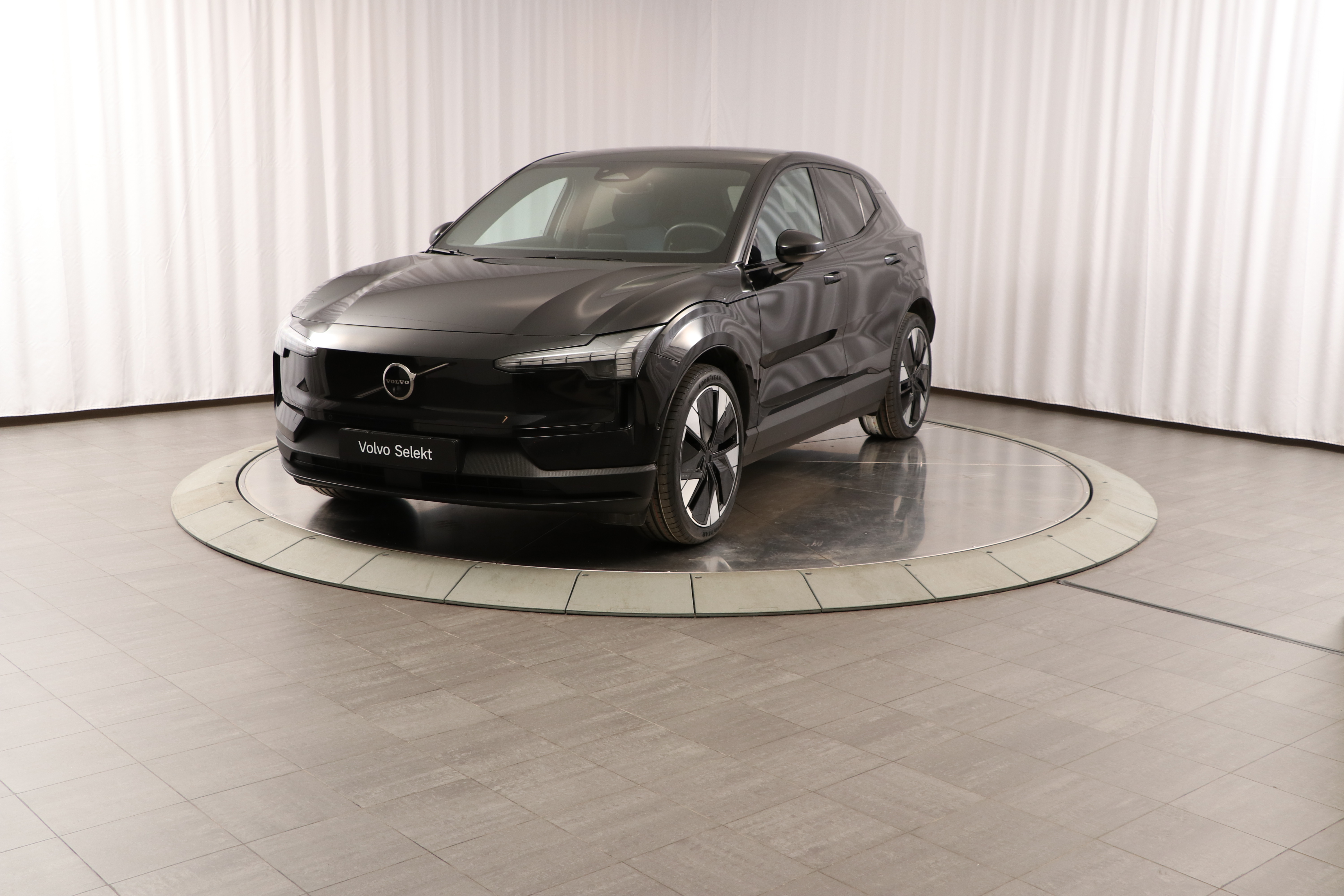 EX30 Twin Motor Performance Ultra image