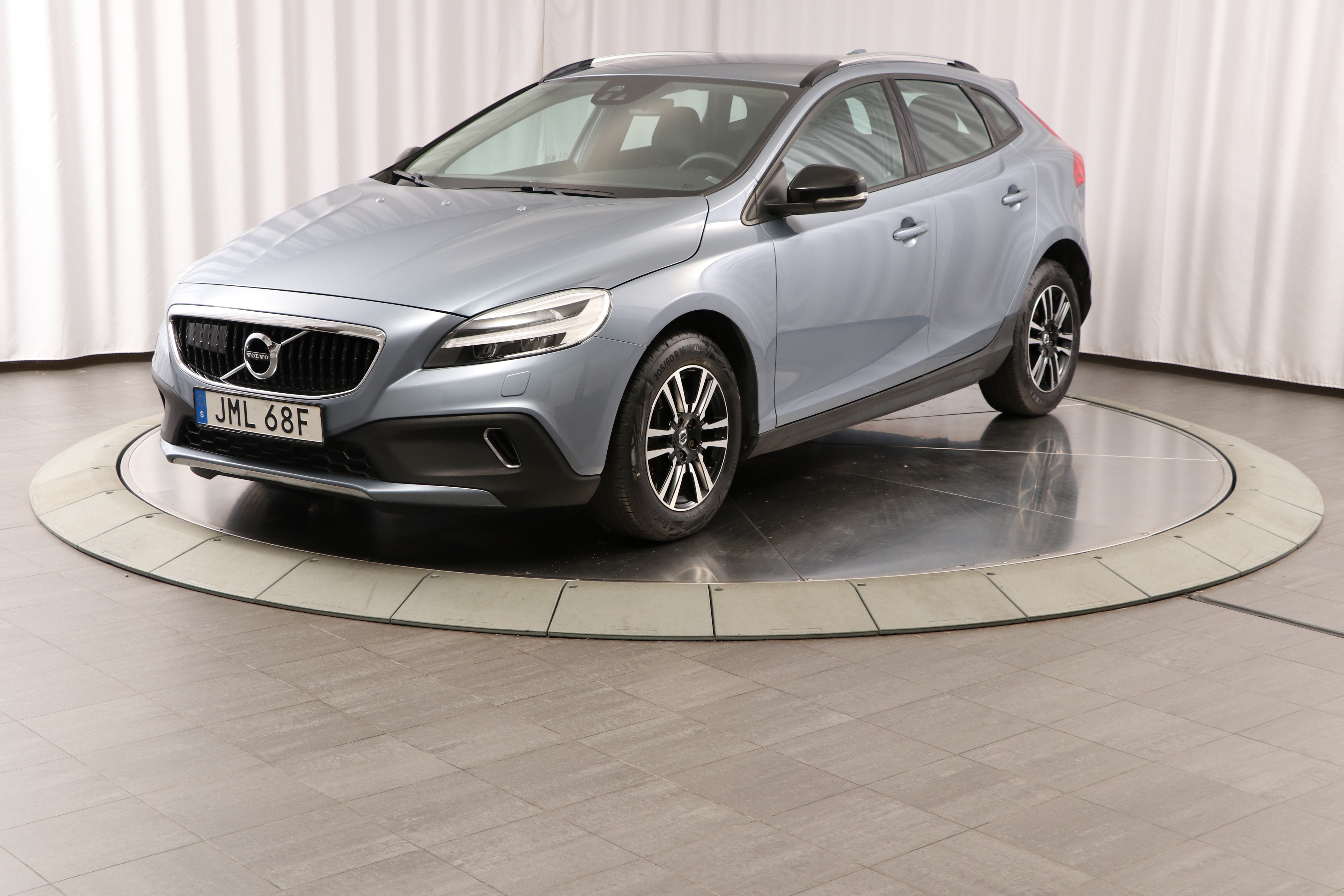 V40 Cross Country D3 Adv Edition image