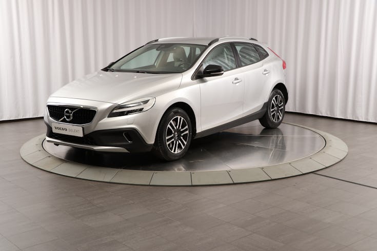 V40 Cross Country D3 Adv Edition image 2