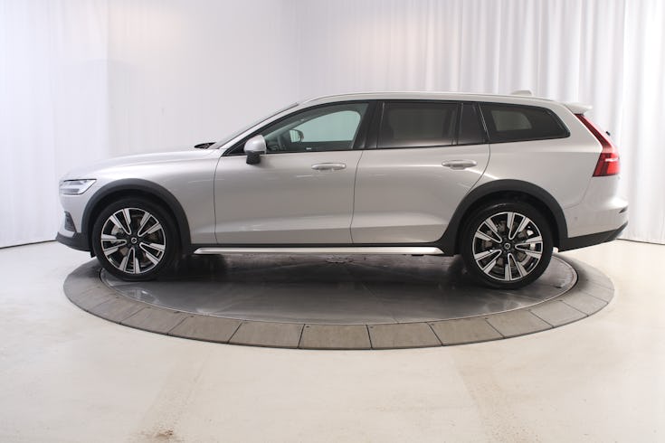 V60 Cross Country B4 AWD Diesel Core image 4