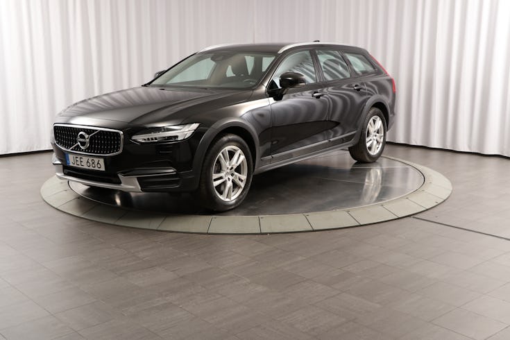 V90 Cross Country D4 AWD Edition image 1