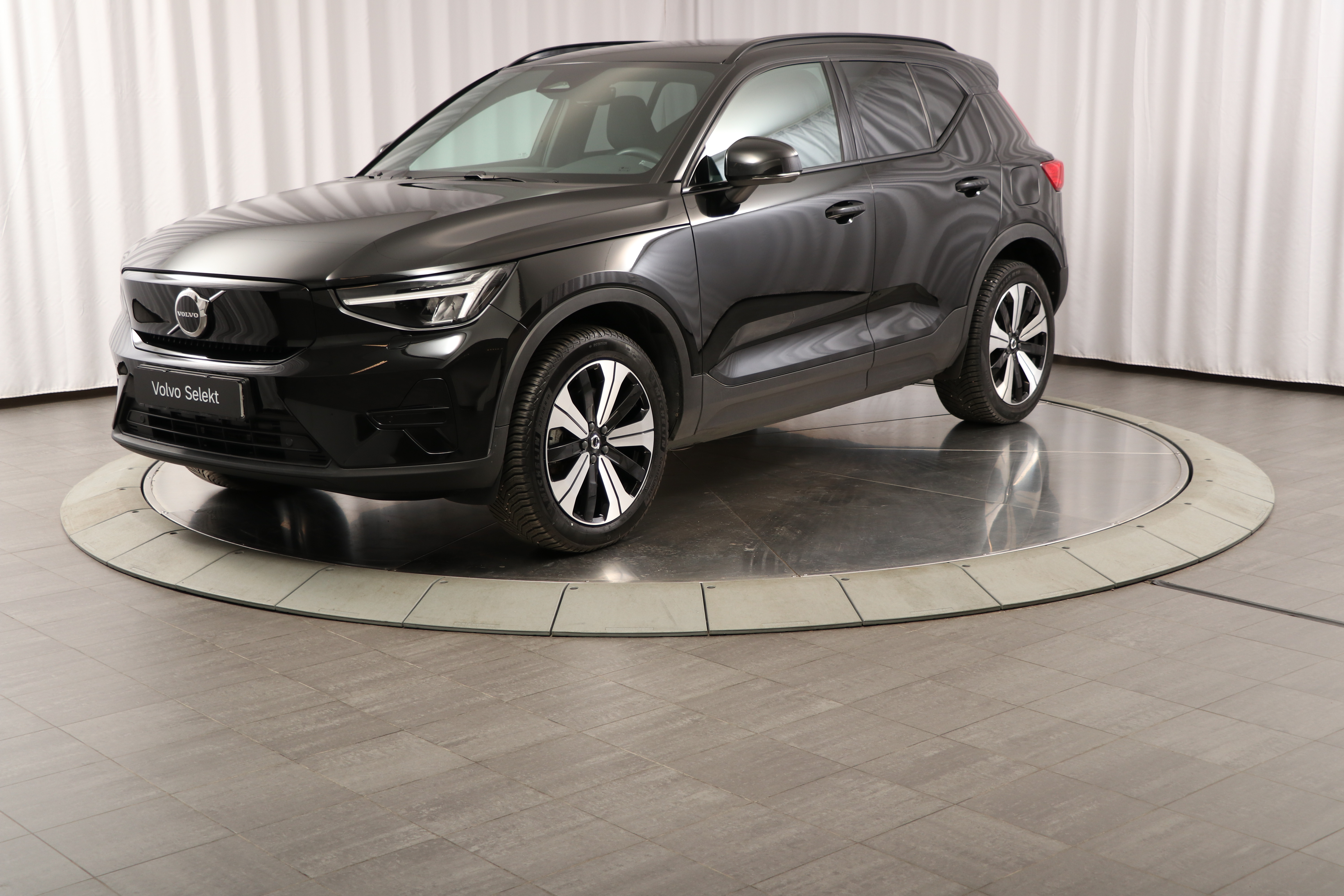 XC40 Recharge Core image