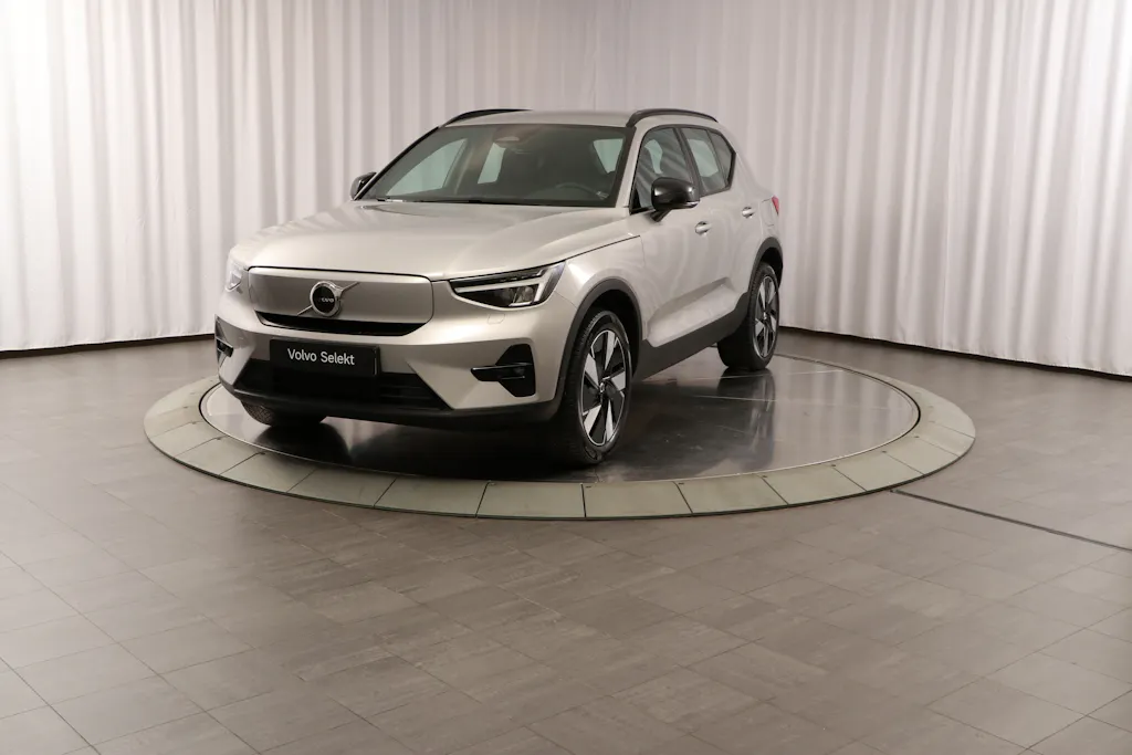 Volvo XC40 2024