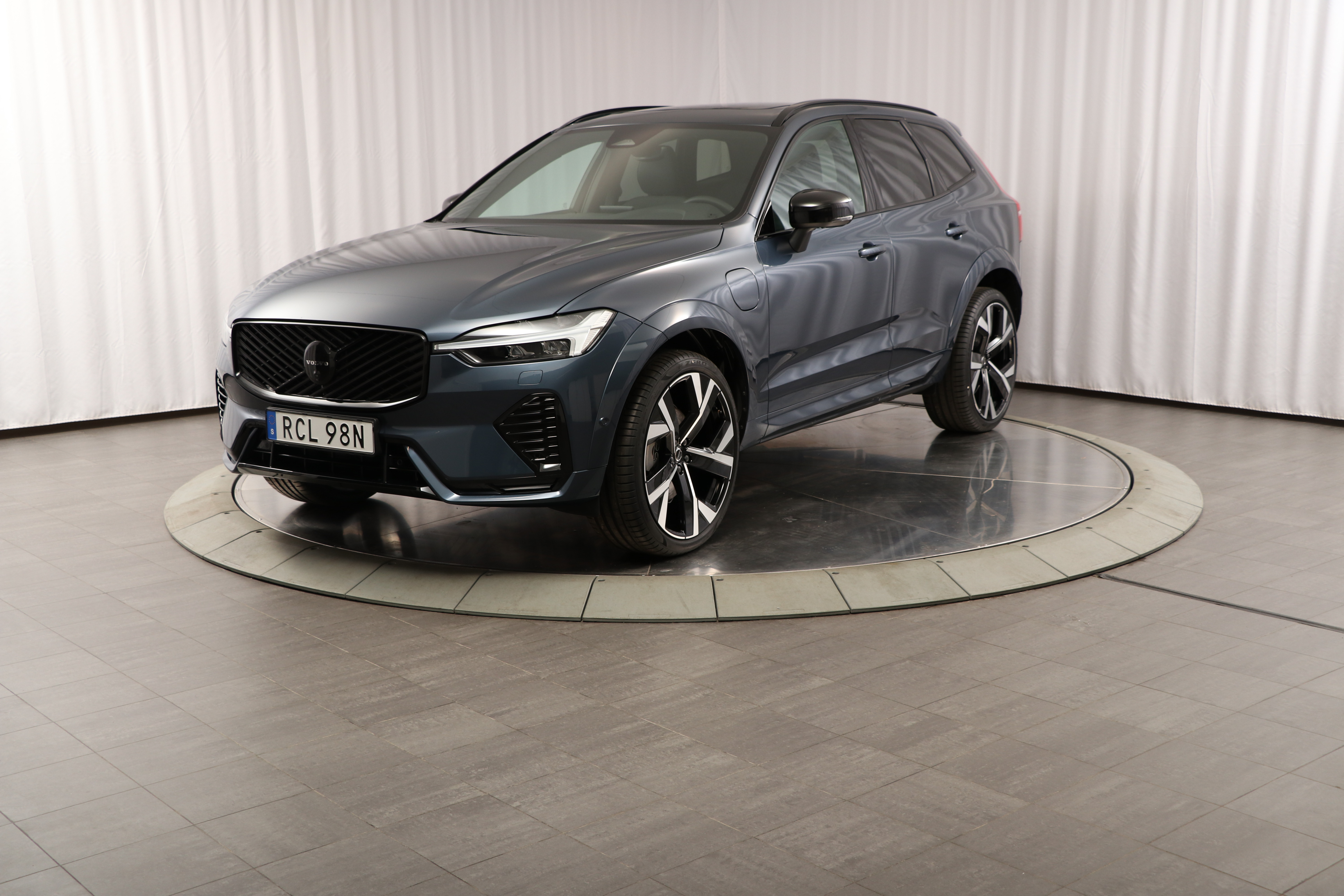 XC60 T6 Plus Black Nordic Edition image