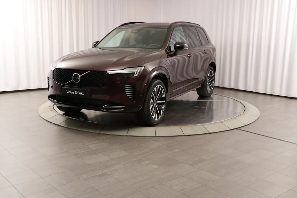 Volvo XC90 2025
