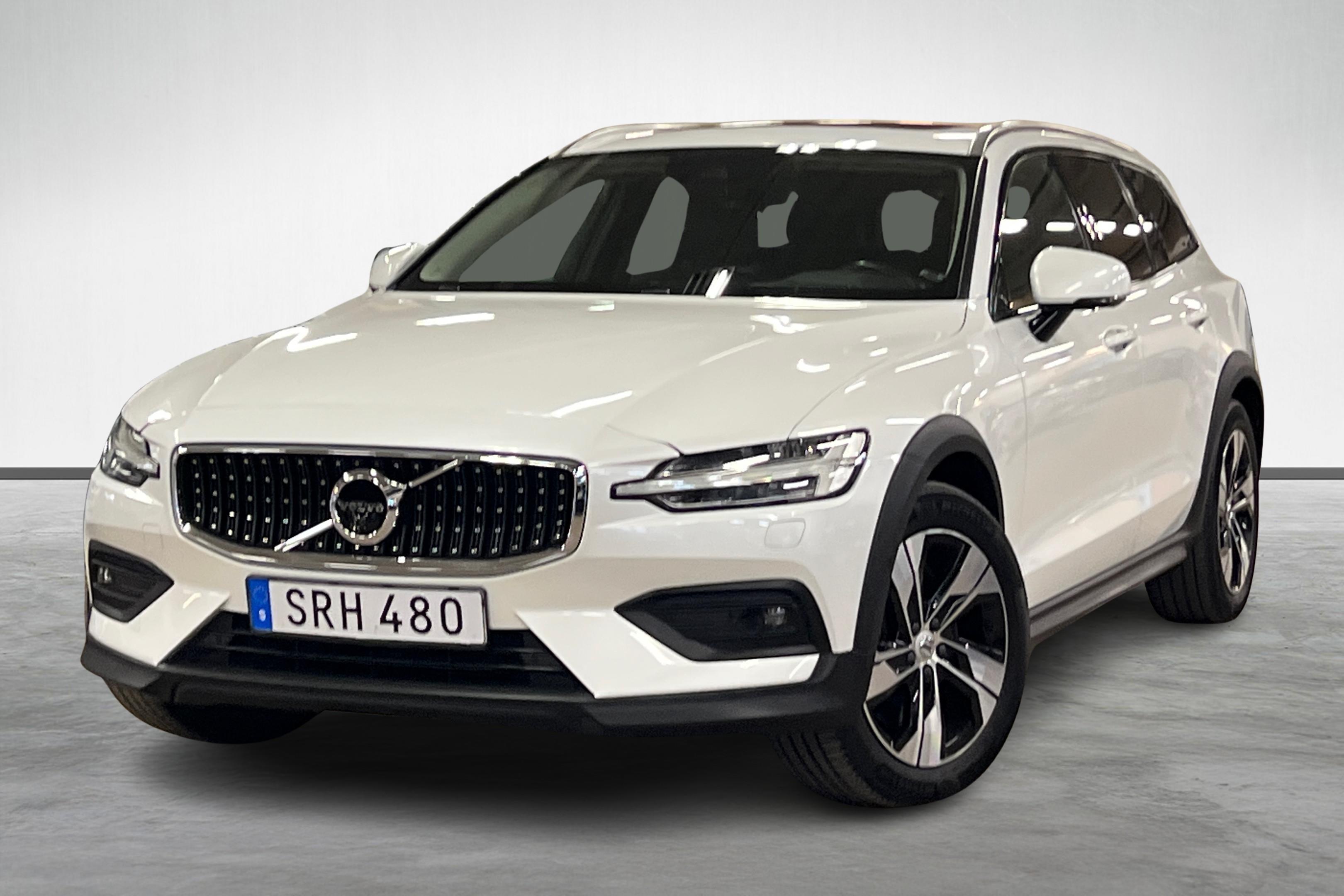V60 Cross Country D4 AWD Pro Edition image