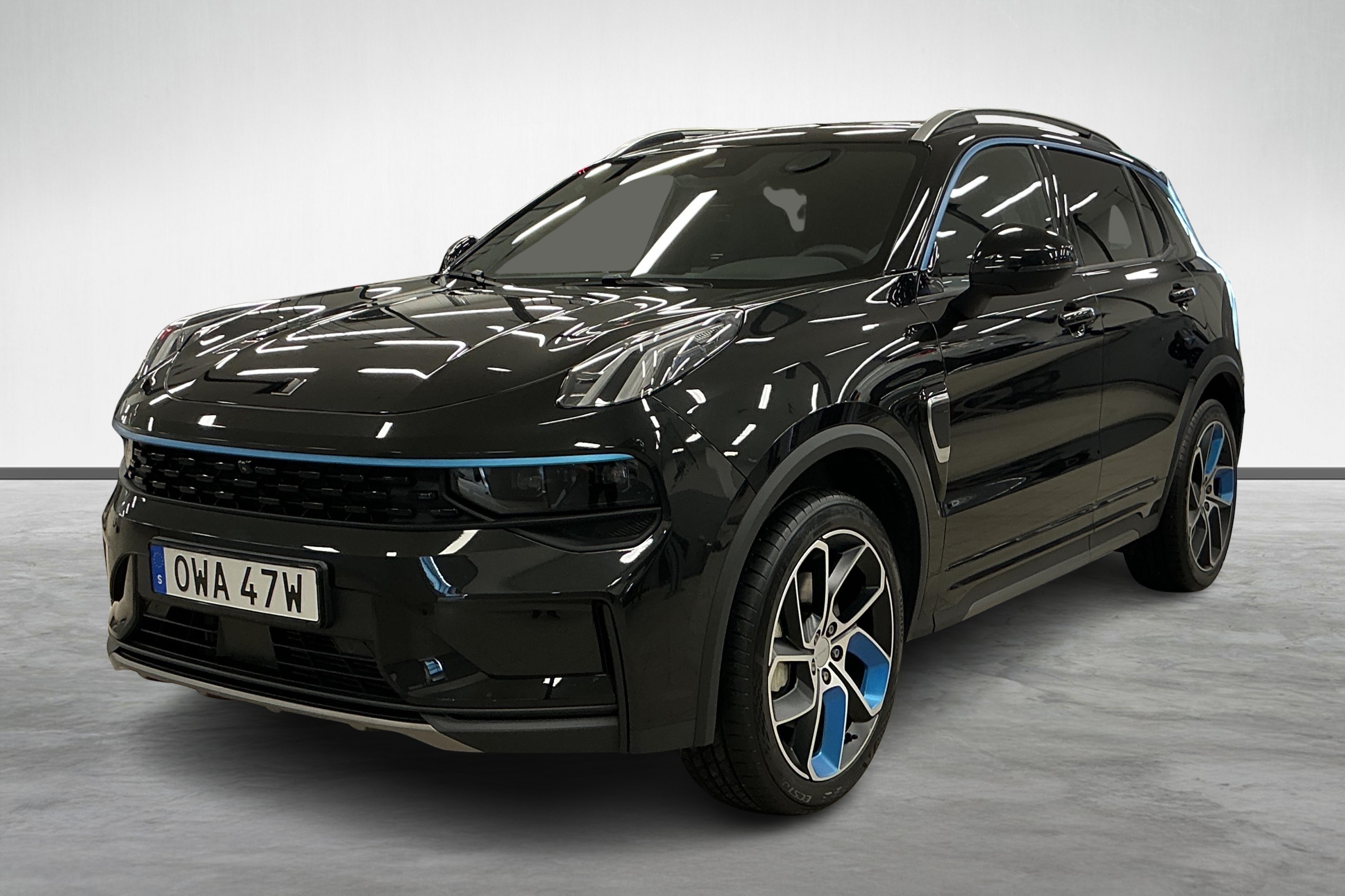 01 PHEV image