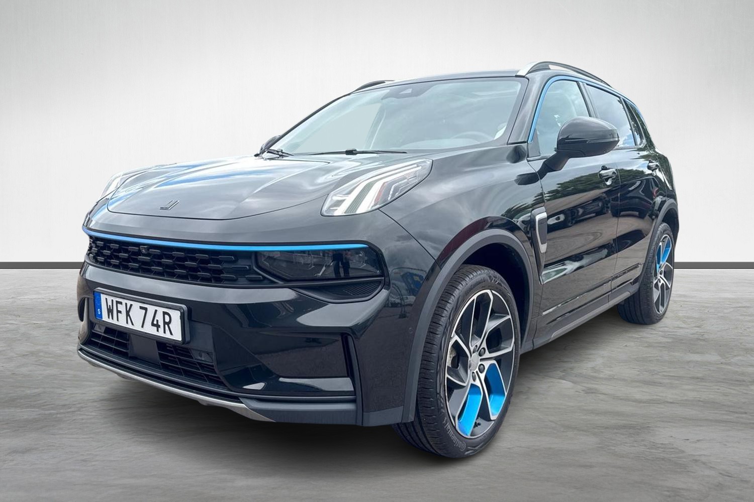 01 PHEV image