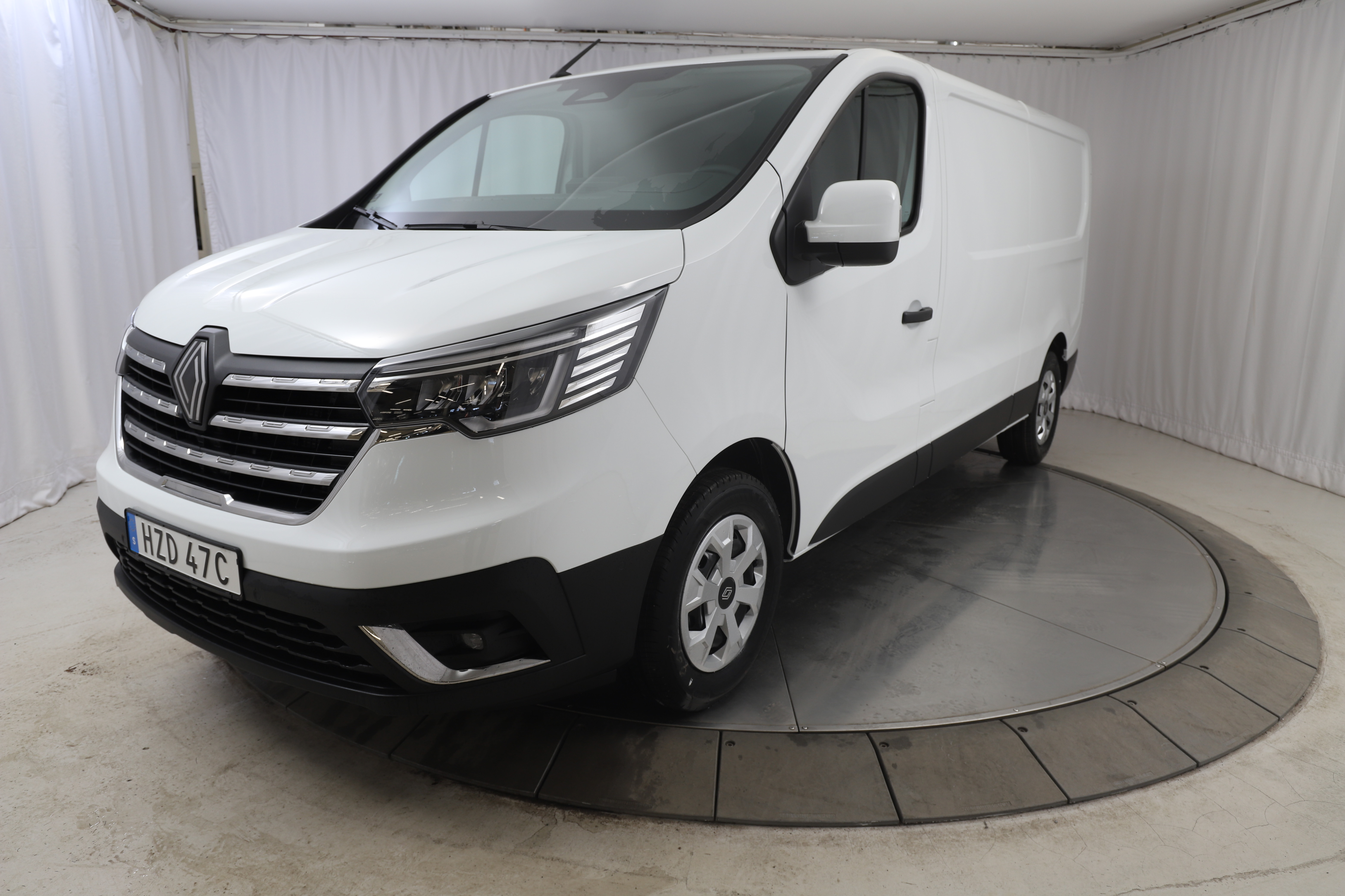 Trafic III Skåp PhII Nordic L2H1 150 A image