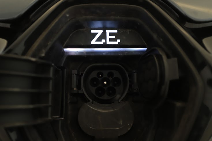 ZOE PhII 52 kWh Intens batterihyra image 15