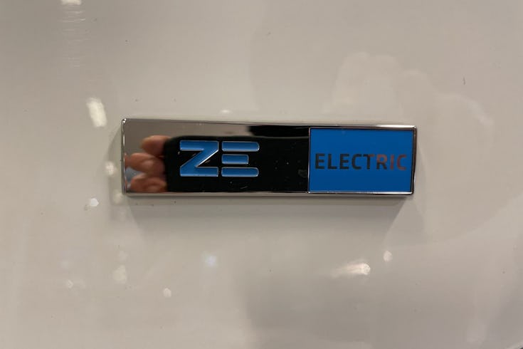 ZOE PhII 52 kWh Intens Batteriköp IV image 12