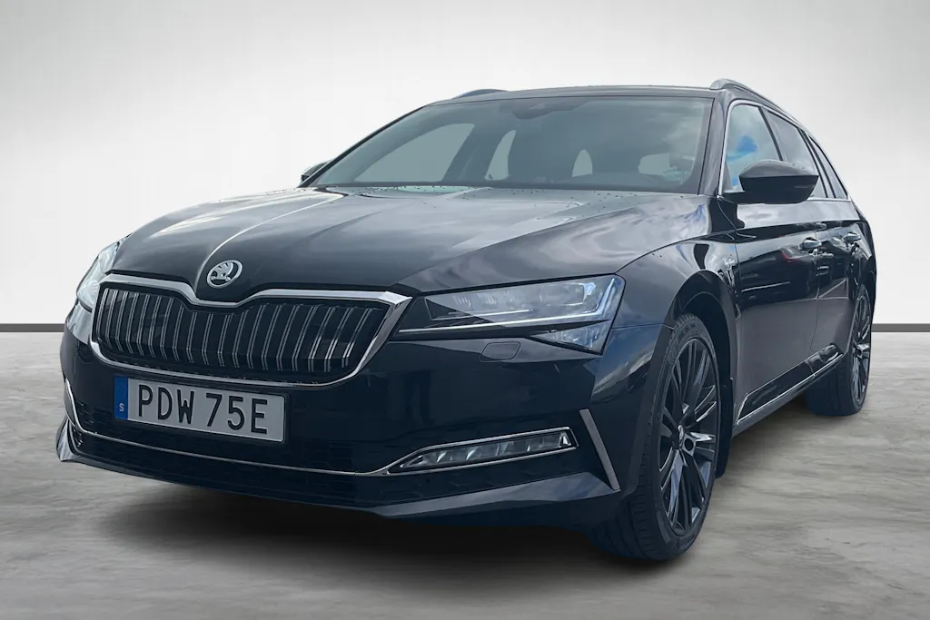 Skoda Superb 2021