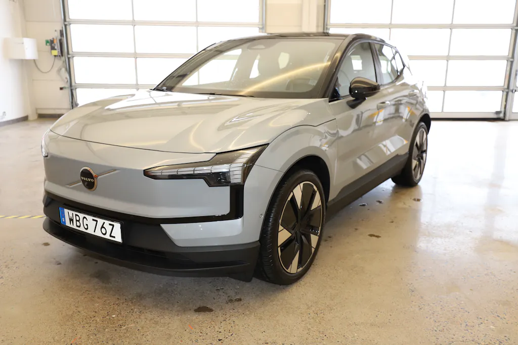 Volvo EX30 2024