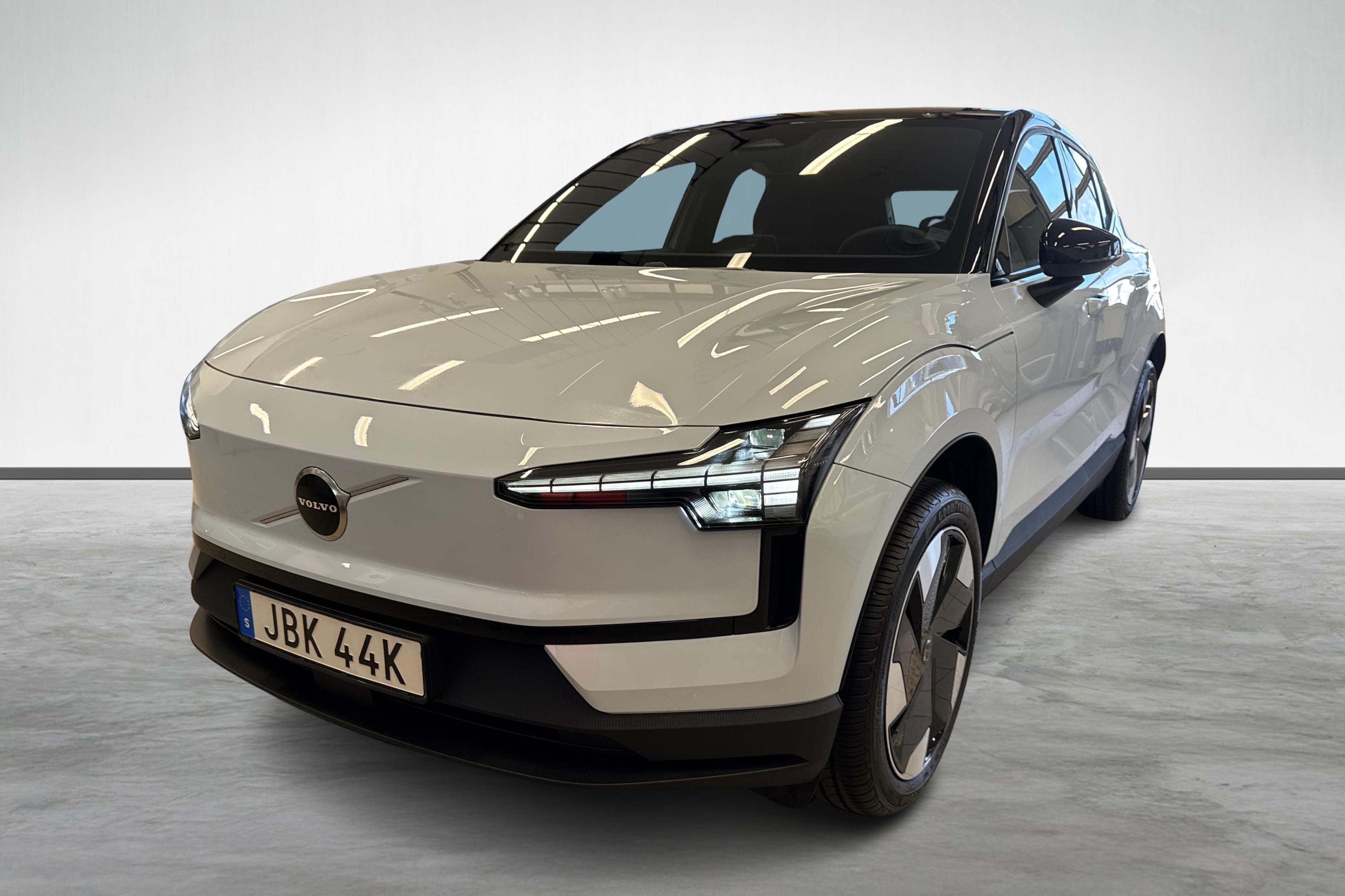 EX30 Twin Motor Performance Plus image