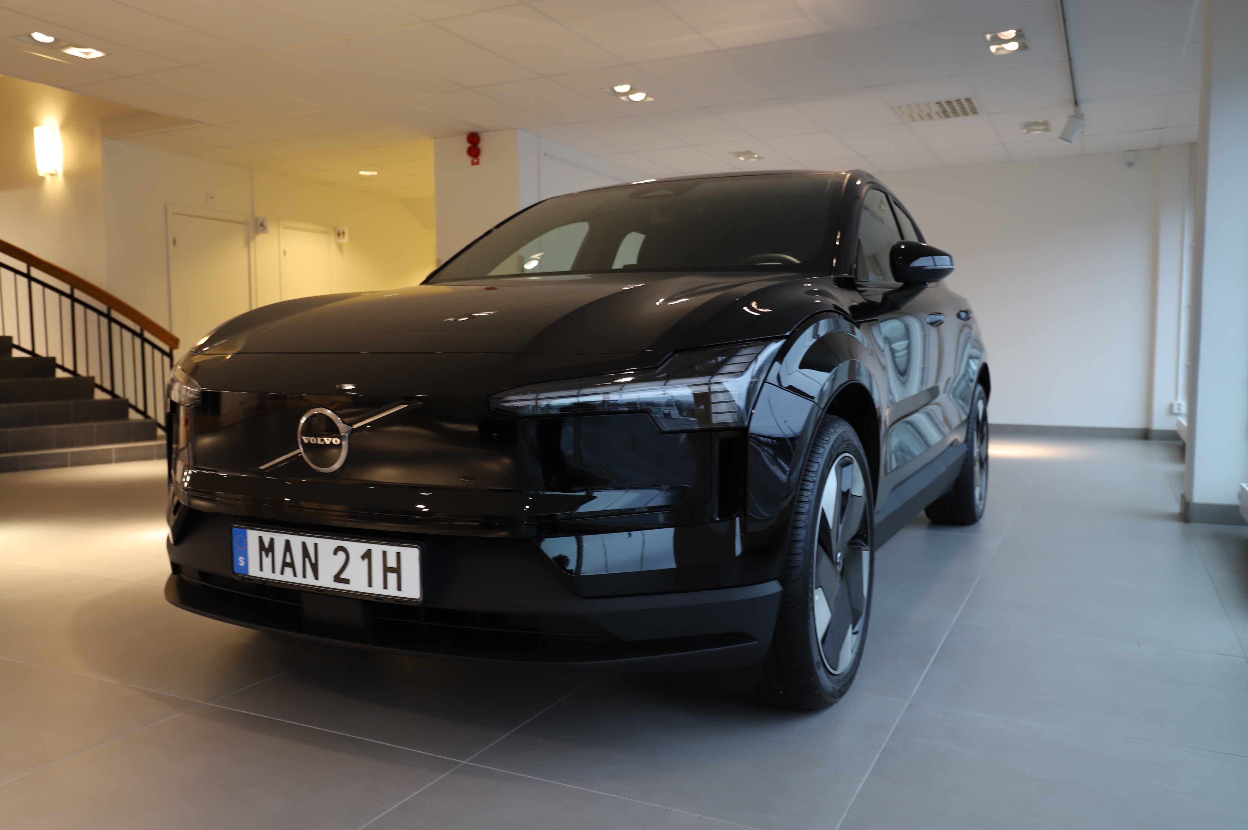 EX30 Twin Motor Performance Plus image