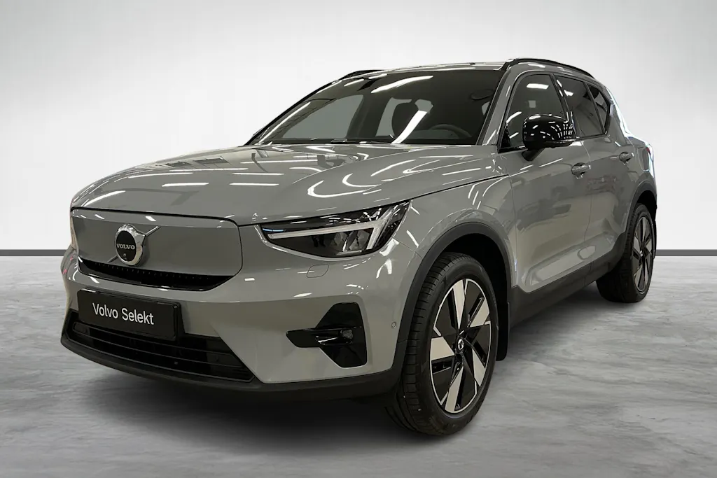 Volvo EX40 2025