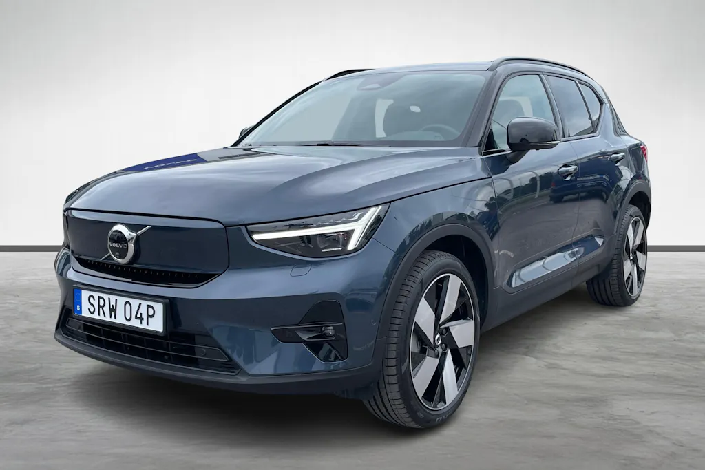 Volvo EX40 2026