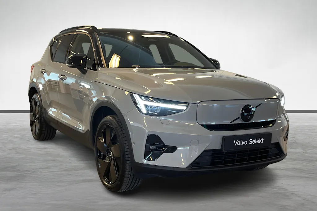 Volvo EX40 2026
