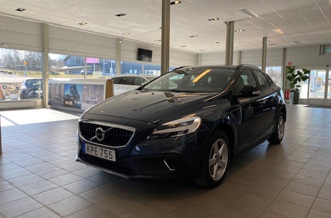 V40 Cross Country T3 Business image