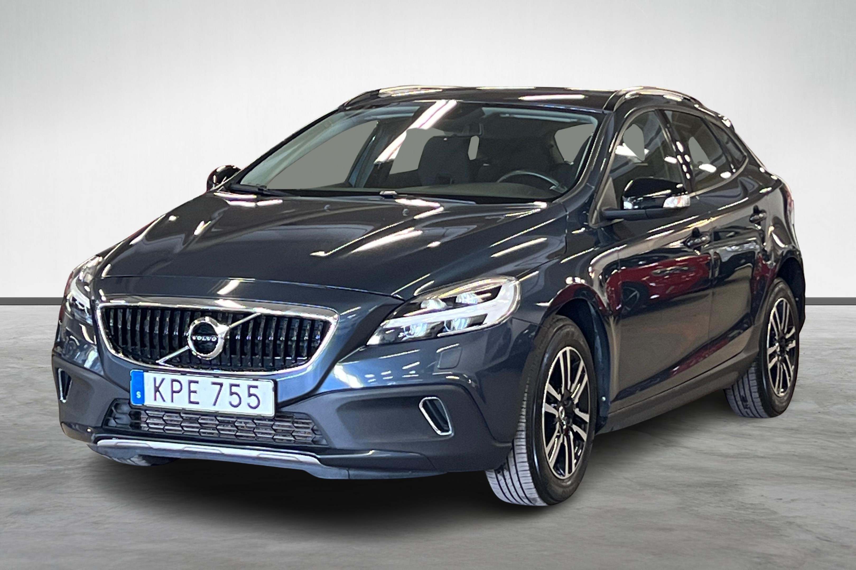 V40 Cross Country T3 Business image