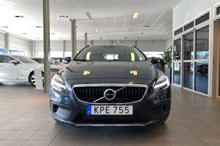 V40 Cross Country T3 Business image 5
