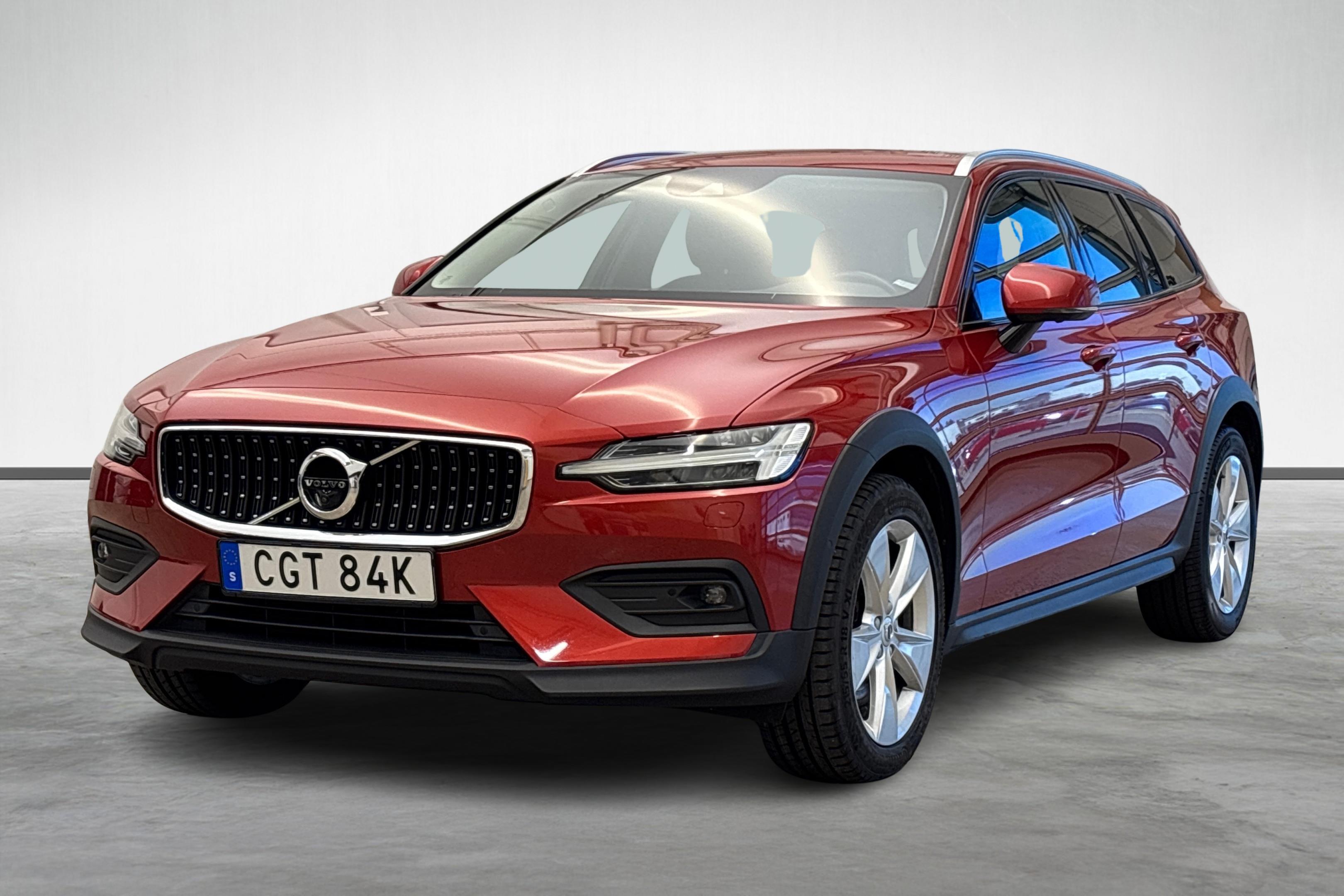 V60 Cross Country D4 AWD Advanced SE II image
