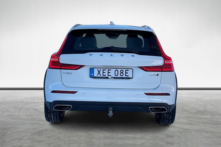 V60 Cross Country D4 AWD Edition image 4