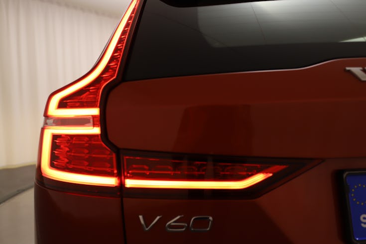 V60 Cross Country D4 AWD Edition image 17