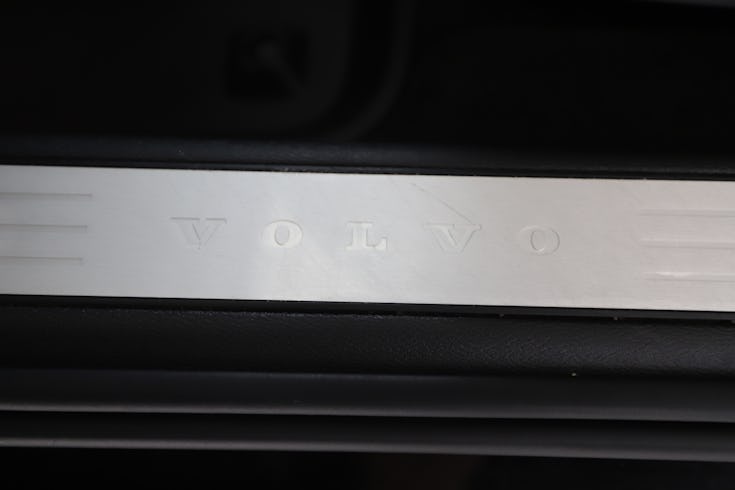 V60 D4 AWD Momentum Advanced Edition image 24