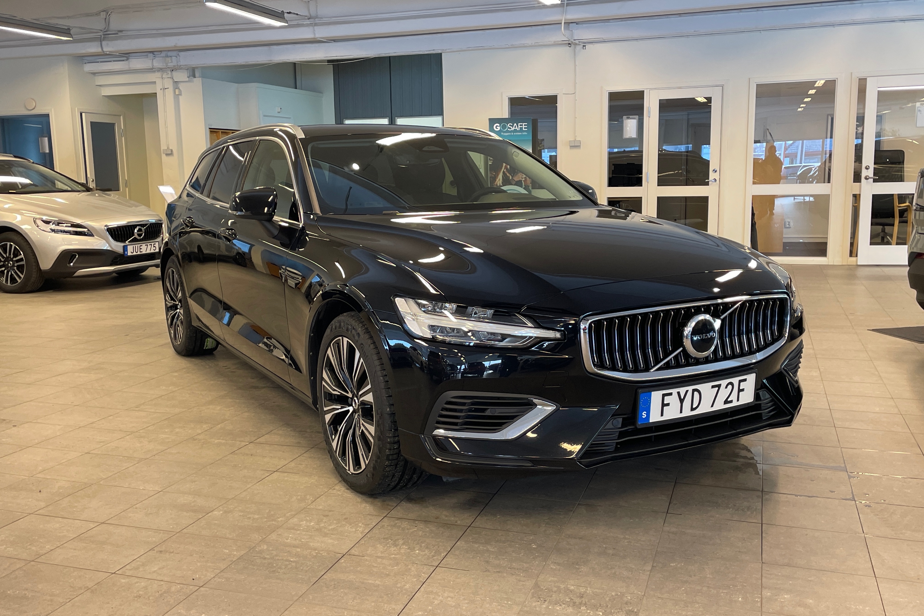 V60 Recharge T6 Core Edition image