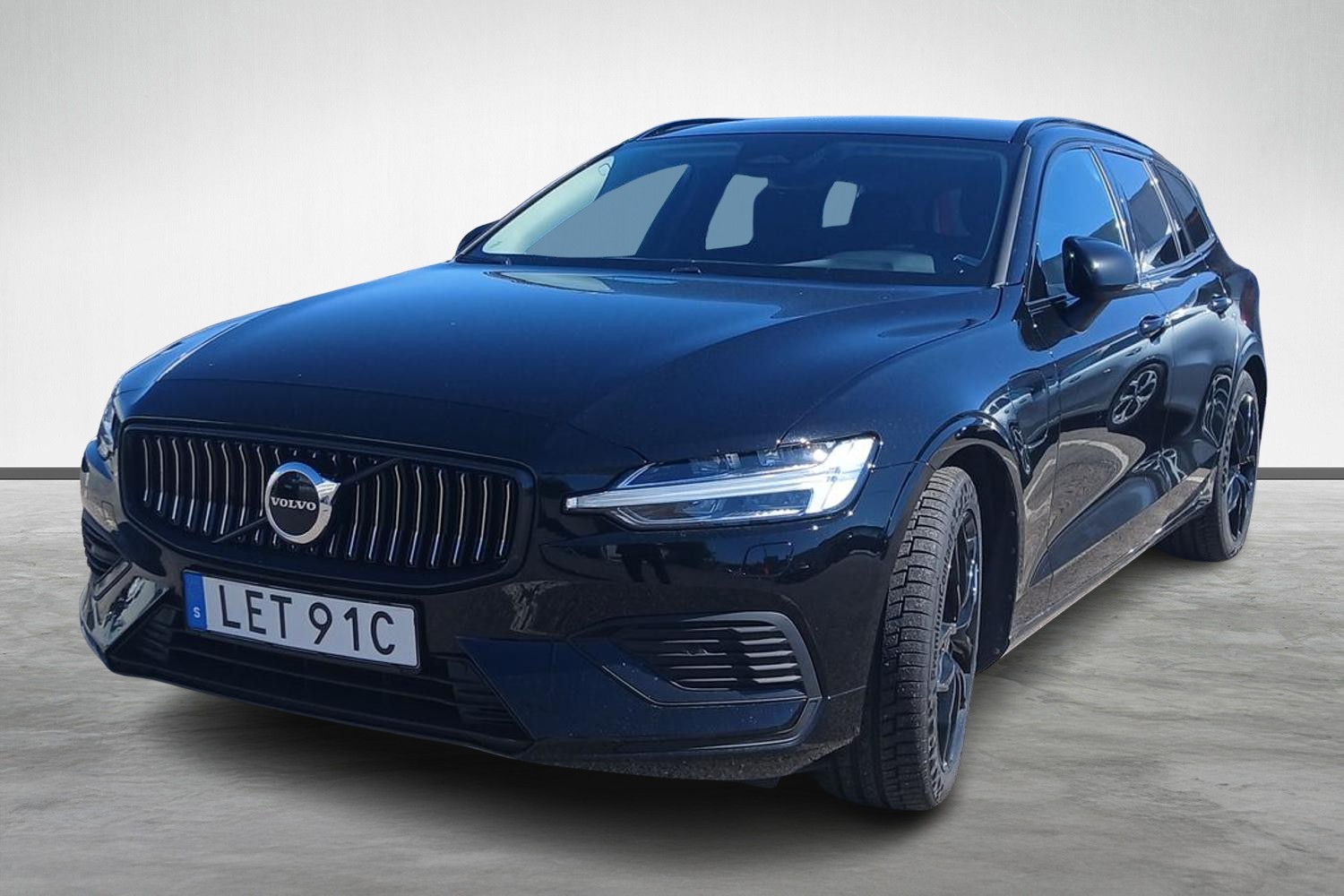 V60 Recharge T6 Core Edition image