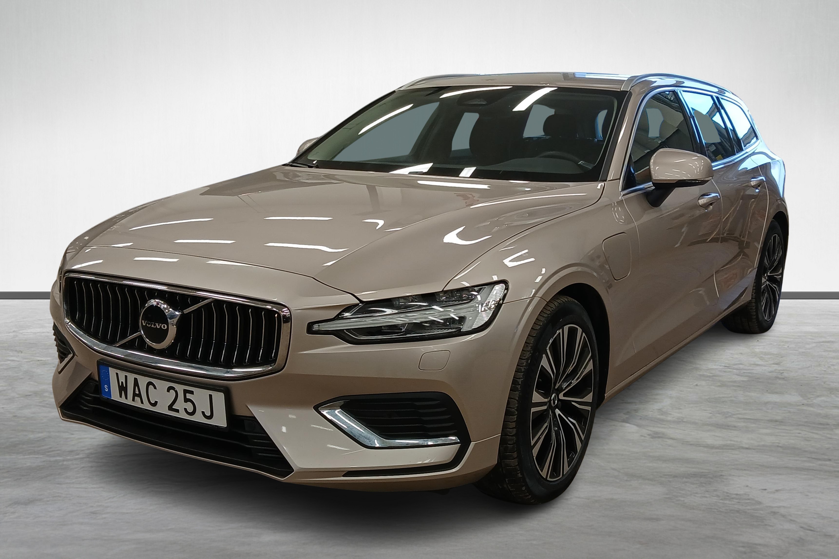 V60 Recharge T6 Core Edition image