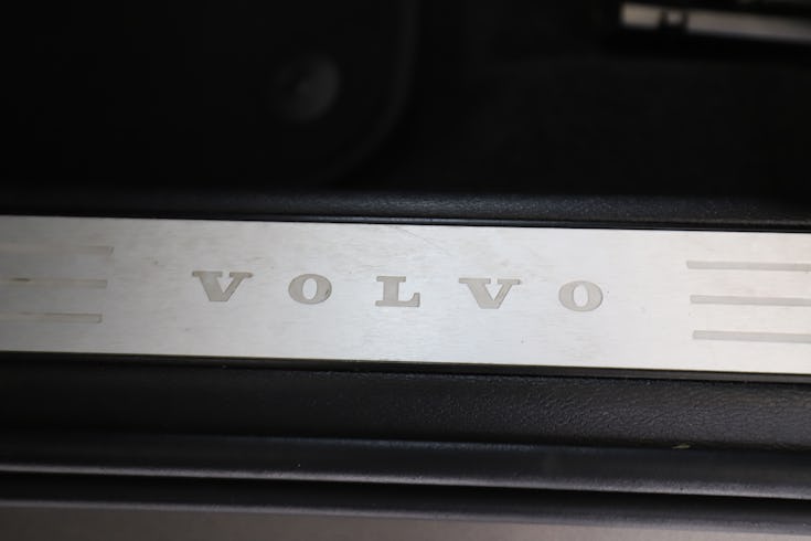 V60 T6 AWD Inscription image 11