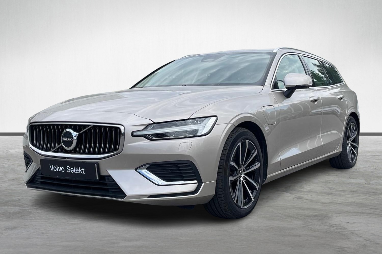 V60 T6 Plus Bright Edition image