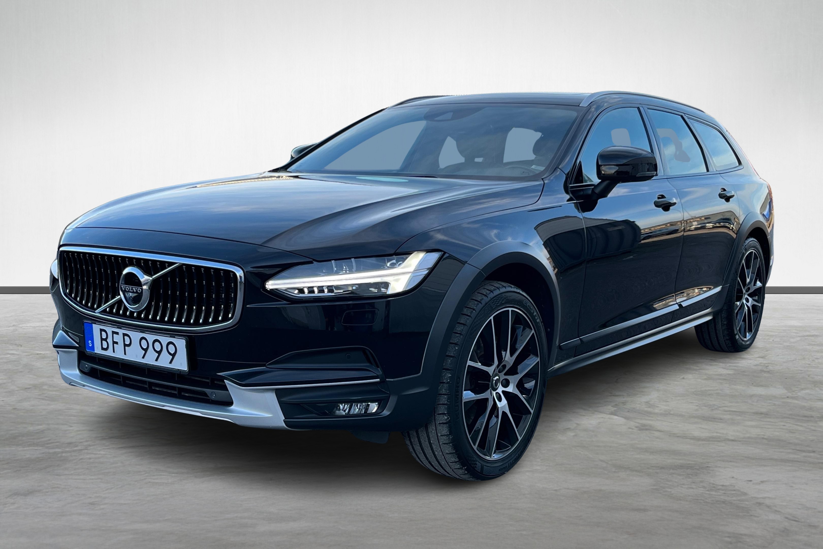 V90 Cross Country D4 AWD Pro image