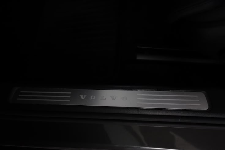 V90 D3 AWD Momentum Advanced Edition image 13