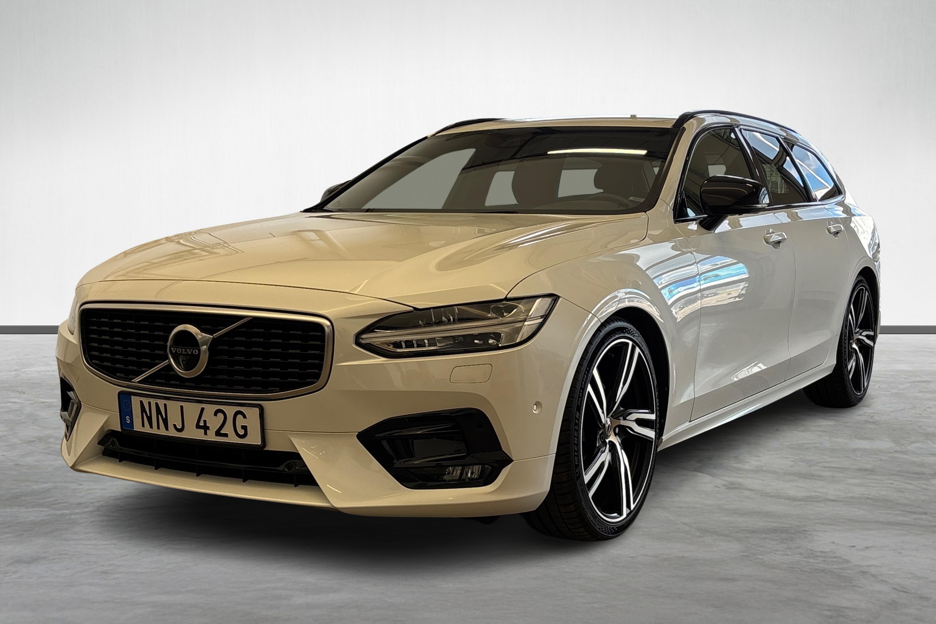 V90 D4 AWD R-Design image