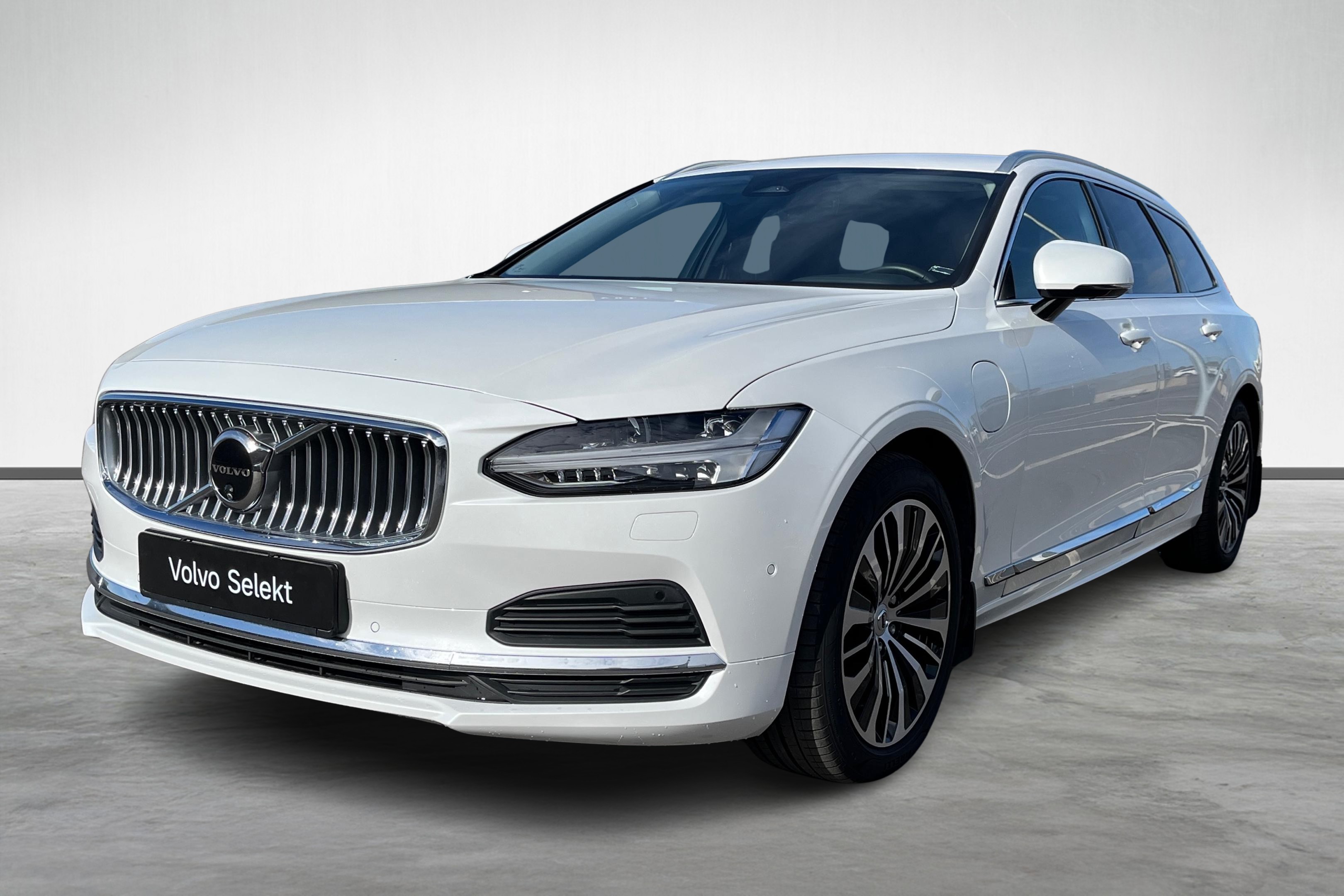 V90 T6 Core Edition II image