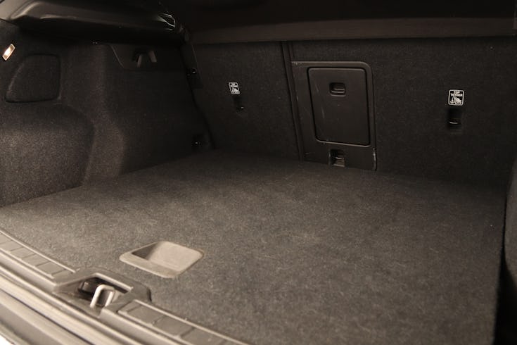 XC40 D3 AWD Momentum Edition image 7