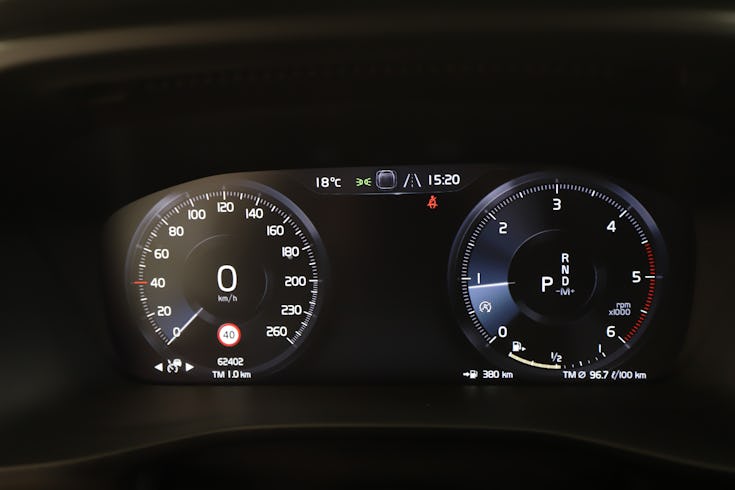 XC40 D4 AWD Momentum Advanced Edition image 20
