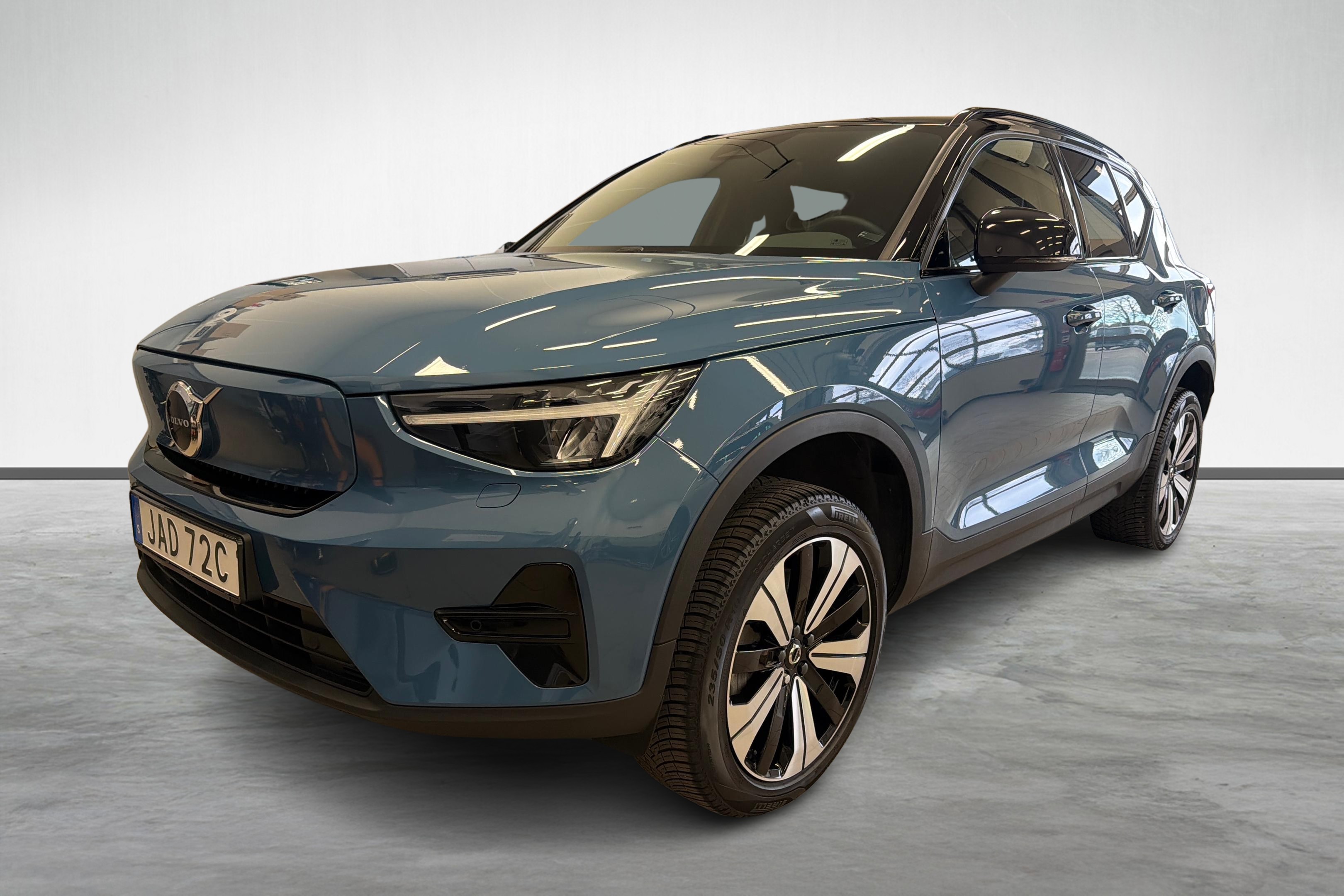 XC40 Recharge Core image