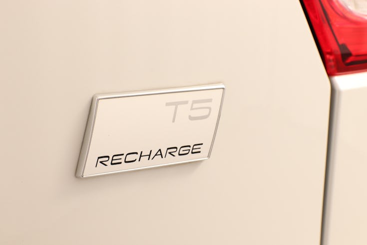 XC40 Recharge T5 R-Design image 9