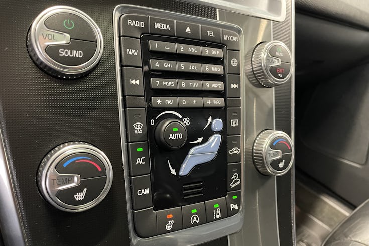 XC60 D4 AWD Classic R-Design image 17
