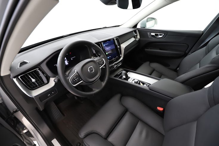 XC60 Recharge T6 Core Edition image 14