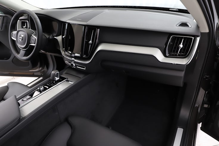 XC60 Recharge T6 Core Edition image 10