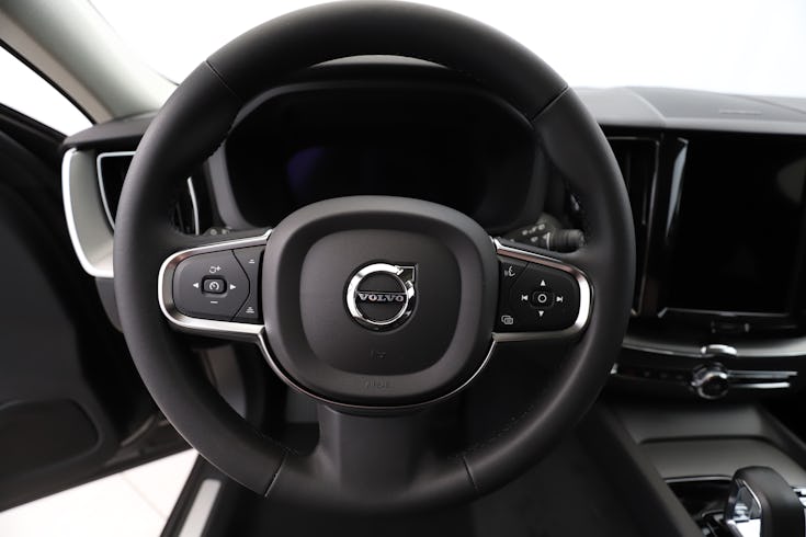 XC60 Recharge T6 Core Edition image 11
